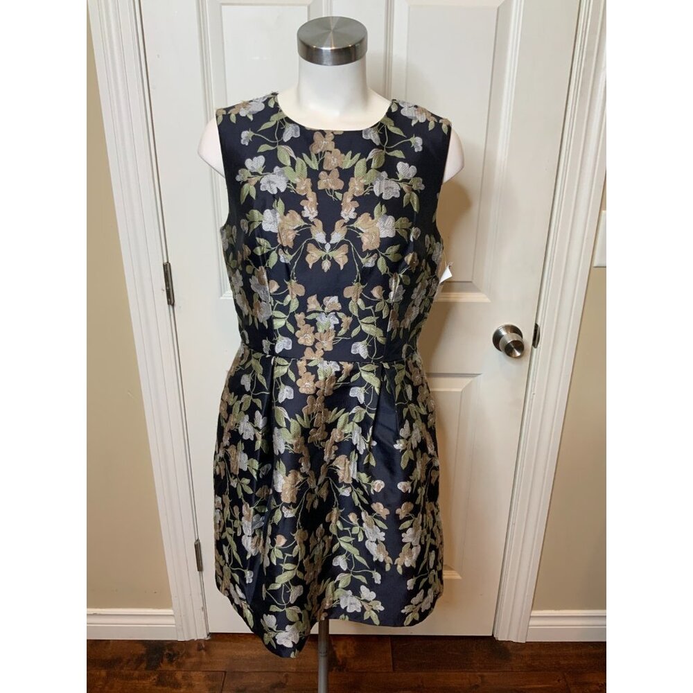 Monique Lhuillier Navy Blue Floral Jacquard Embroidered Dress $395, Size 10